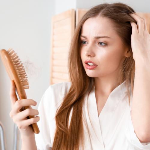 Tratamento para queda de cabelo feminino no Paraná